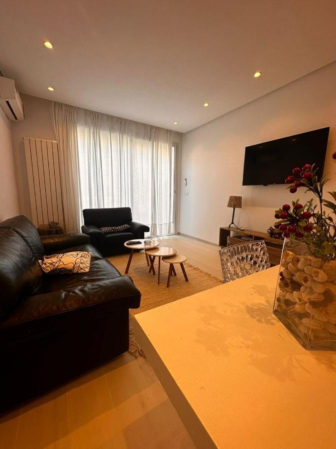 גמארת' App Avec Jardin Dans Un Hotel מראה חיצוני תמונה
