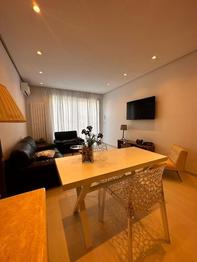 גמארת' App Avec Jardin Dans Un Hotel מראה חיצוני תמונה