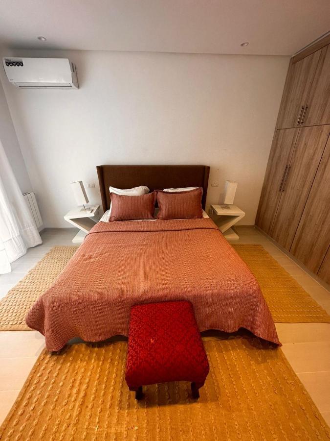 גמארת' App Avec Jardin Dans Un Hotel מראה חיצוני תמונה