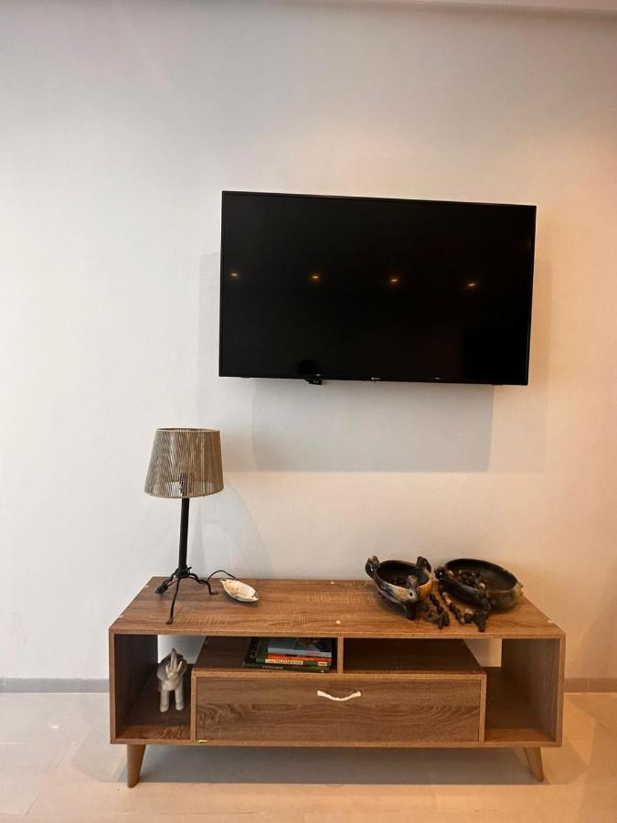 גמארת' App Avec Jardin Dans Un Hotel מראה חיצוני תמונה